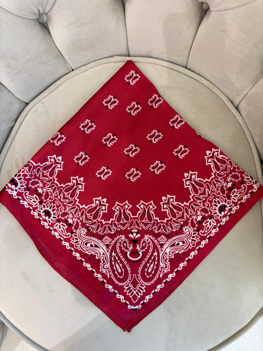Foulard bandana satin rouge bordeaux