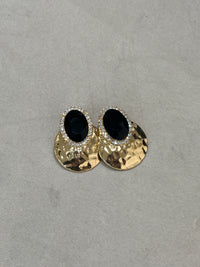Boucles d’oreilles dorées noir