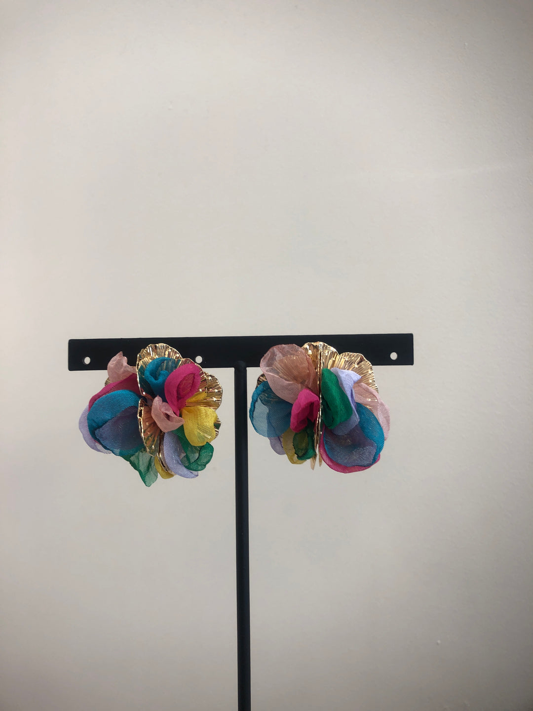 Boucles d’oreille fleur multicolore