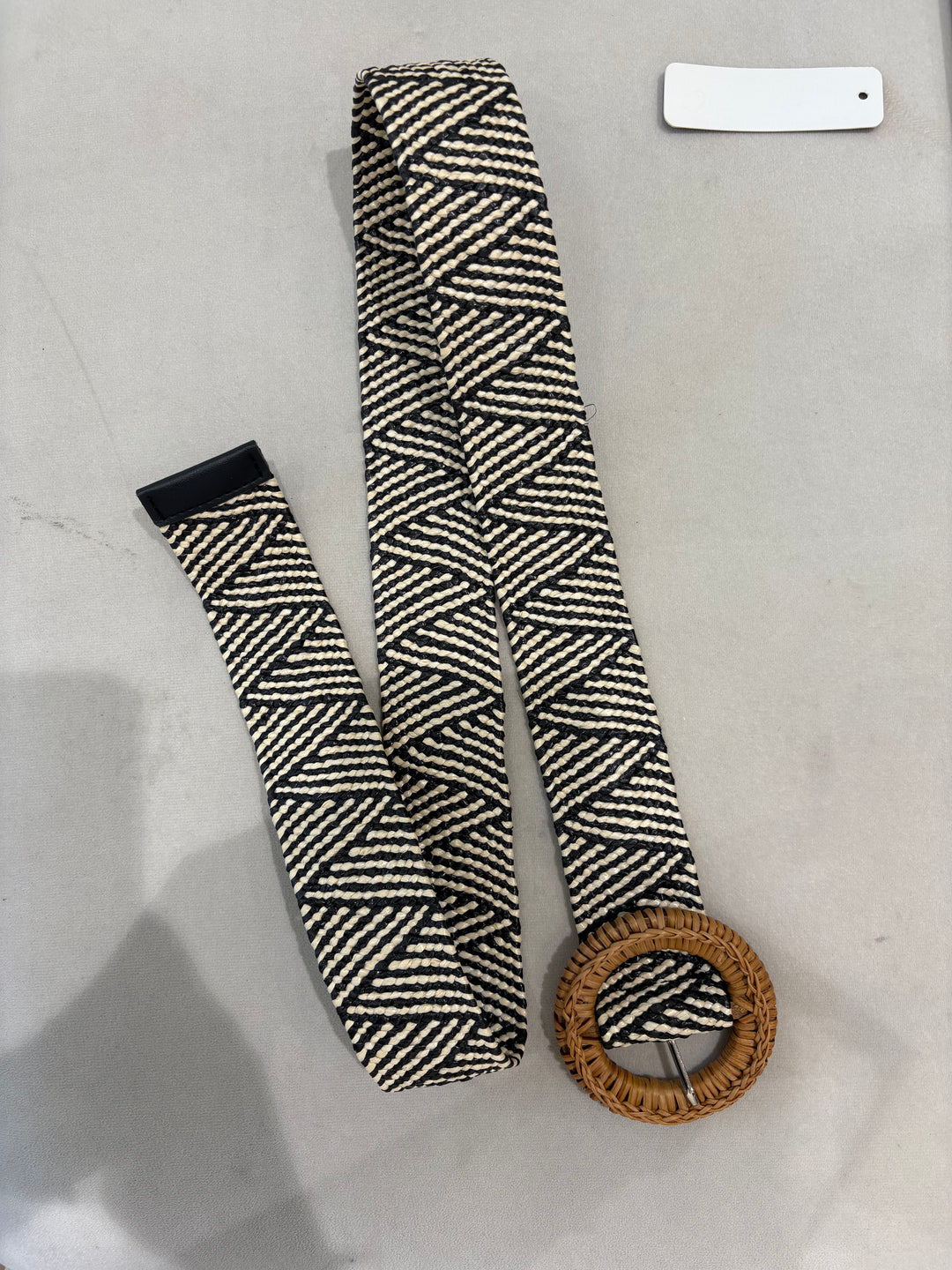 Ceinture noir et beige tressée