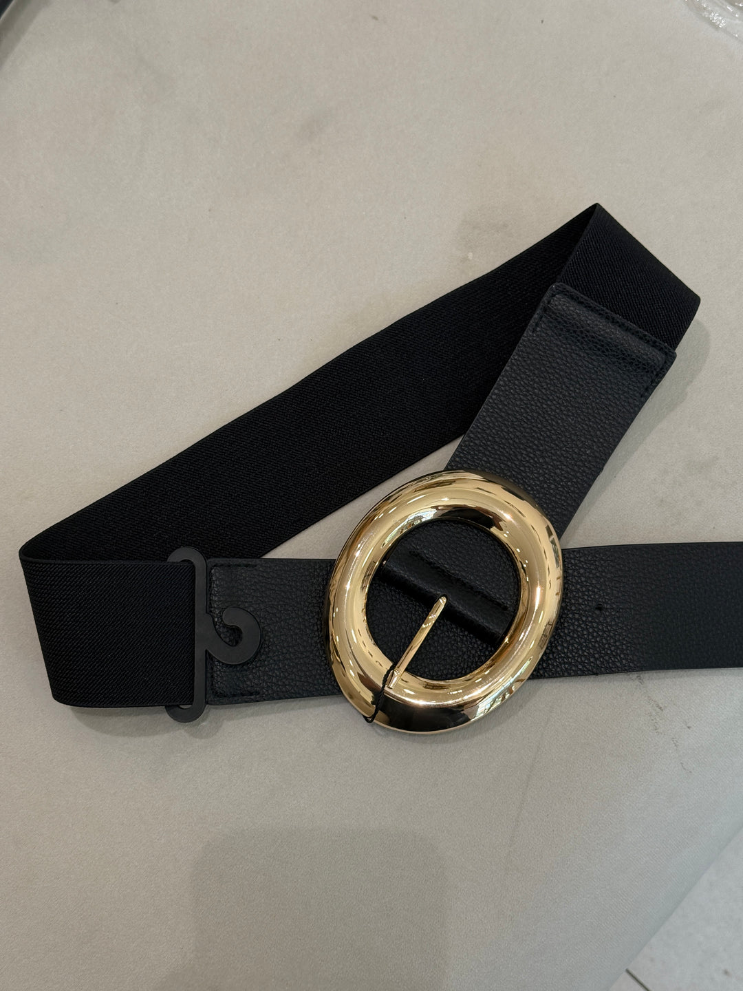 Ceinture noir métal or 7615