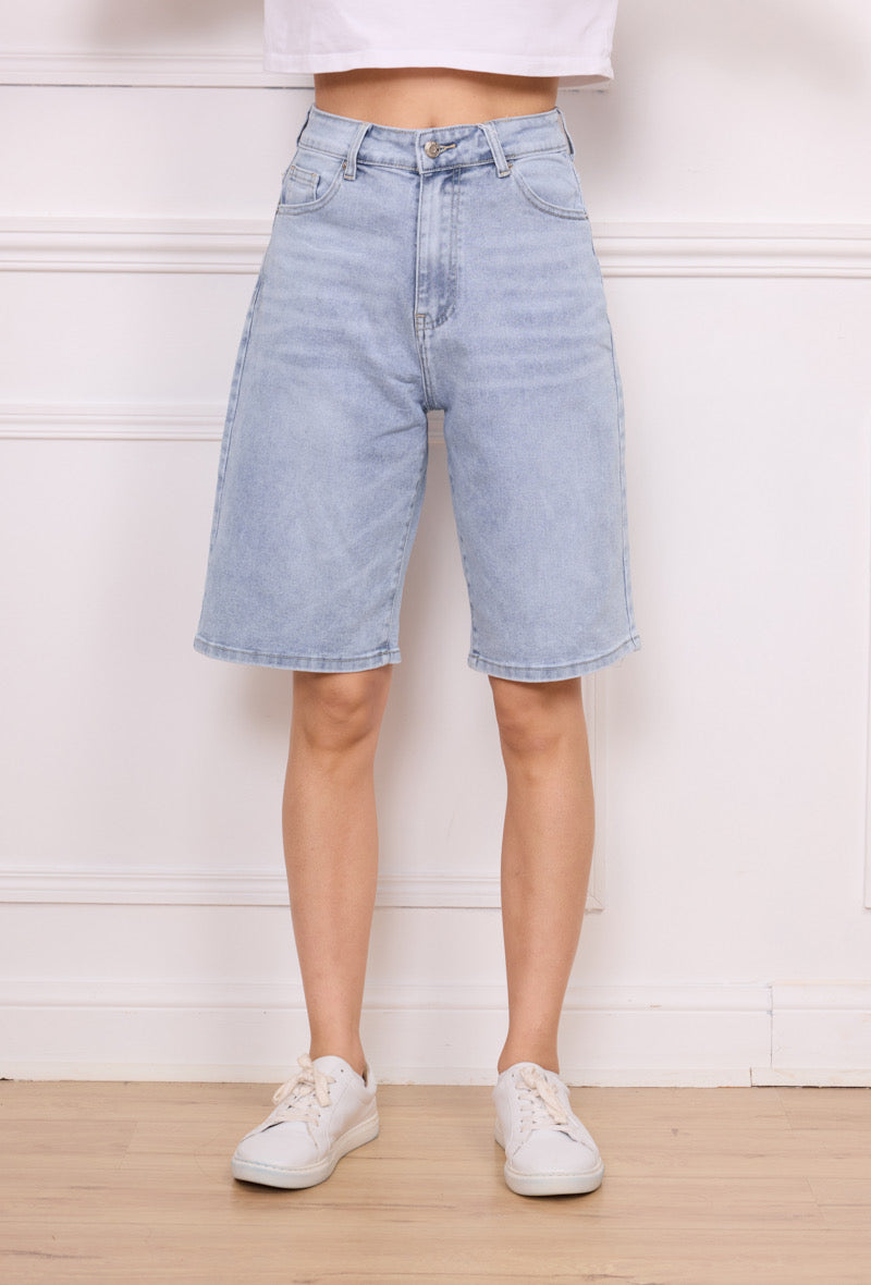 Short jean bermuda bleu claire Mg604