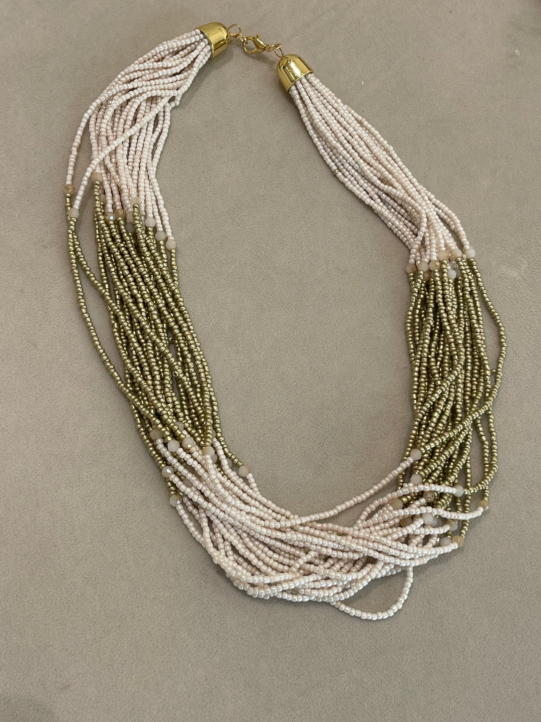 Collier perles multicolores