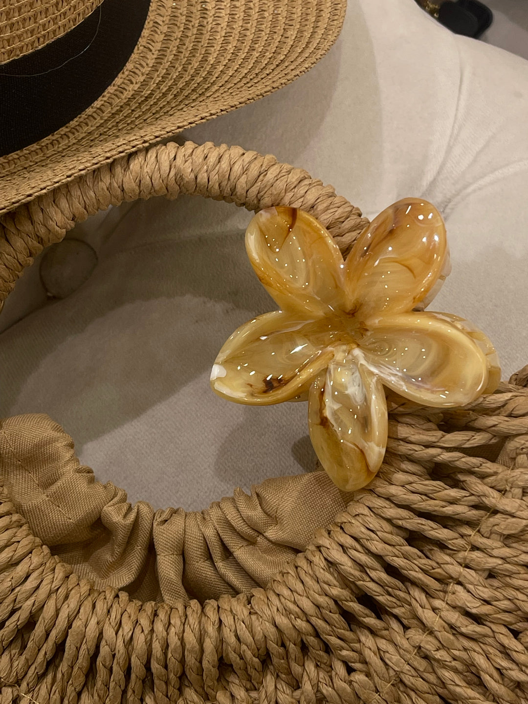 Pince à cheveux fleur camel