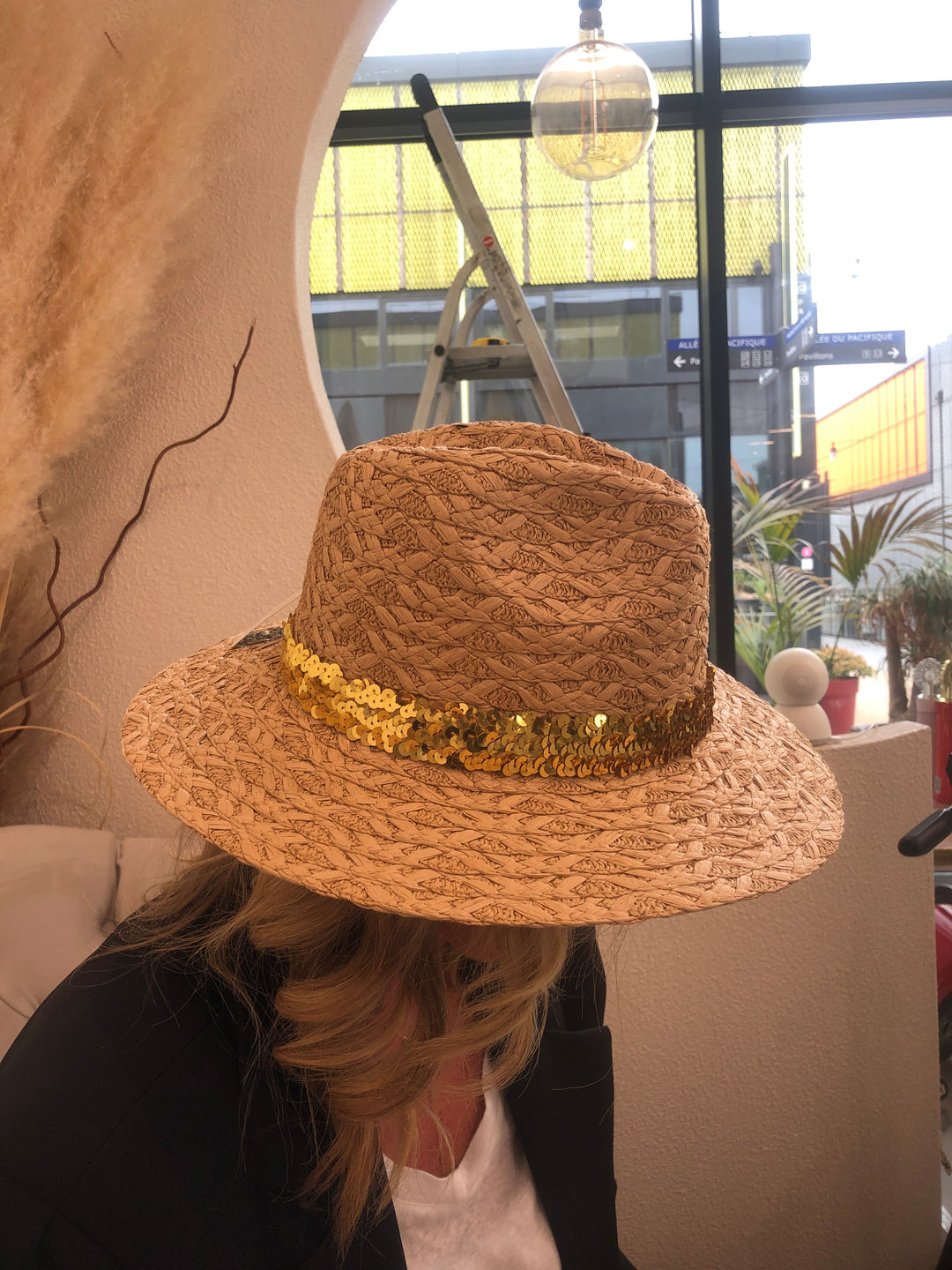 Chapeau Paille paillettes doré