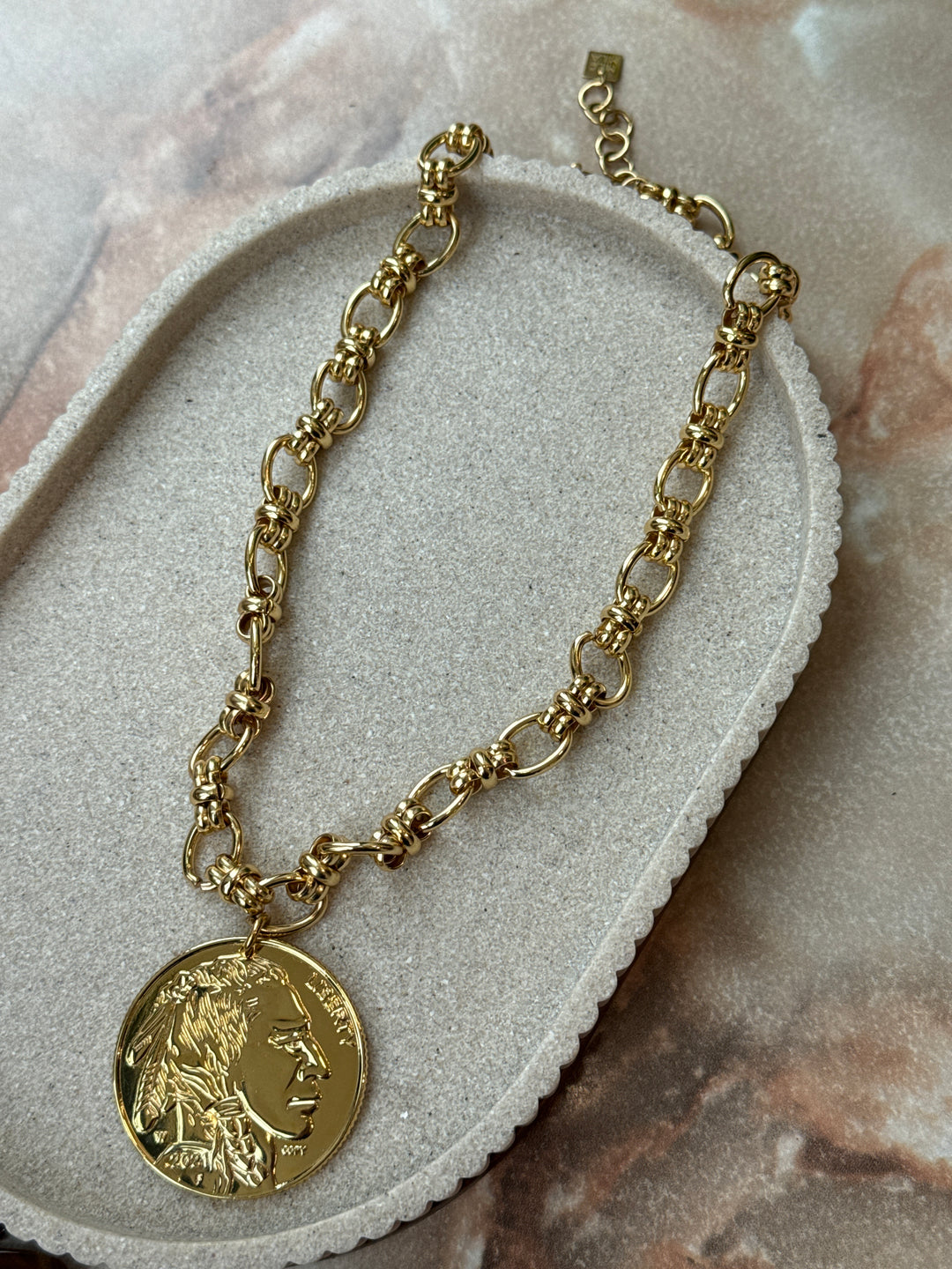 Collier court medaillon (Copie)