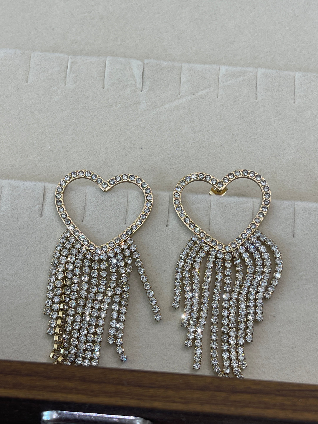 Boucles d’oreilles cœur et strass