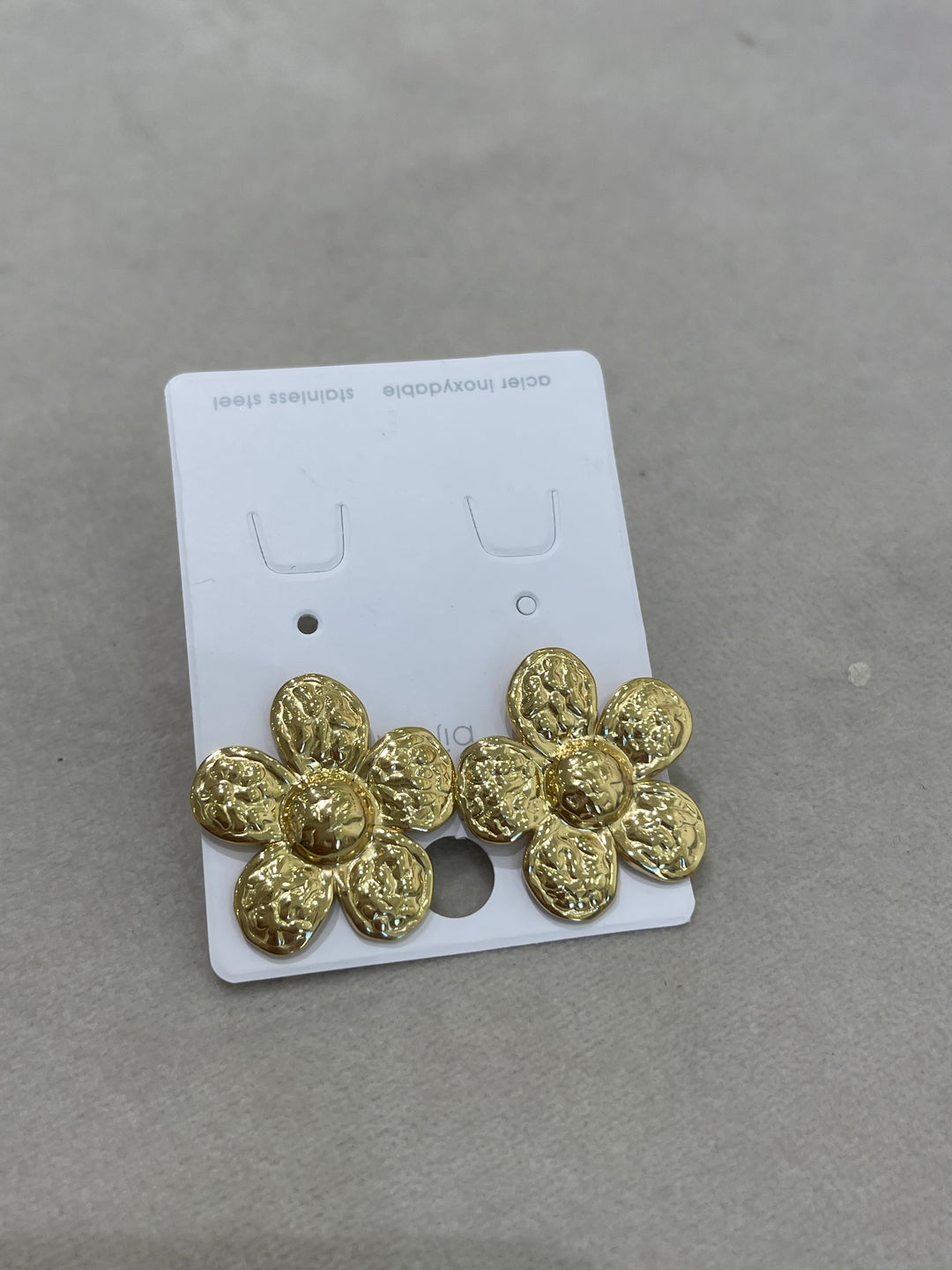Boucle petit fleuris or