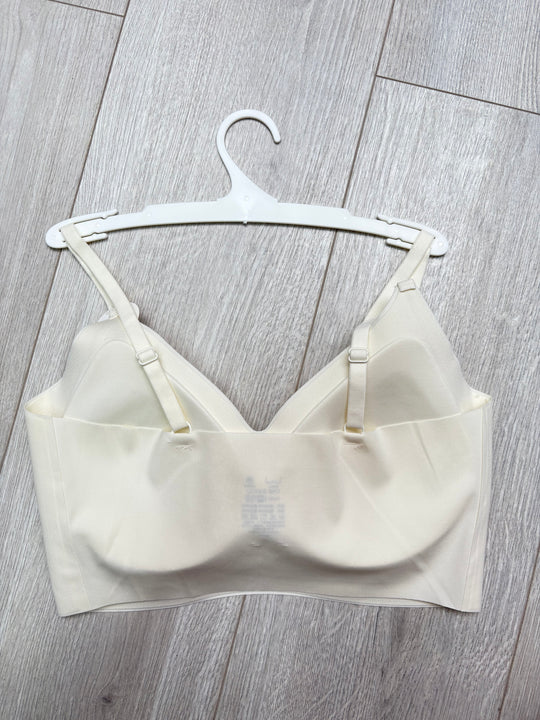 Brassière à coques moyen taille 1361