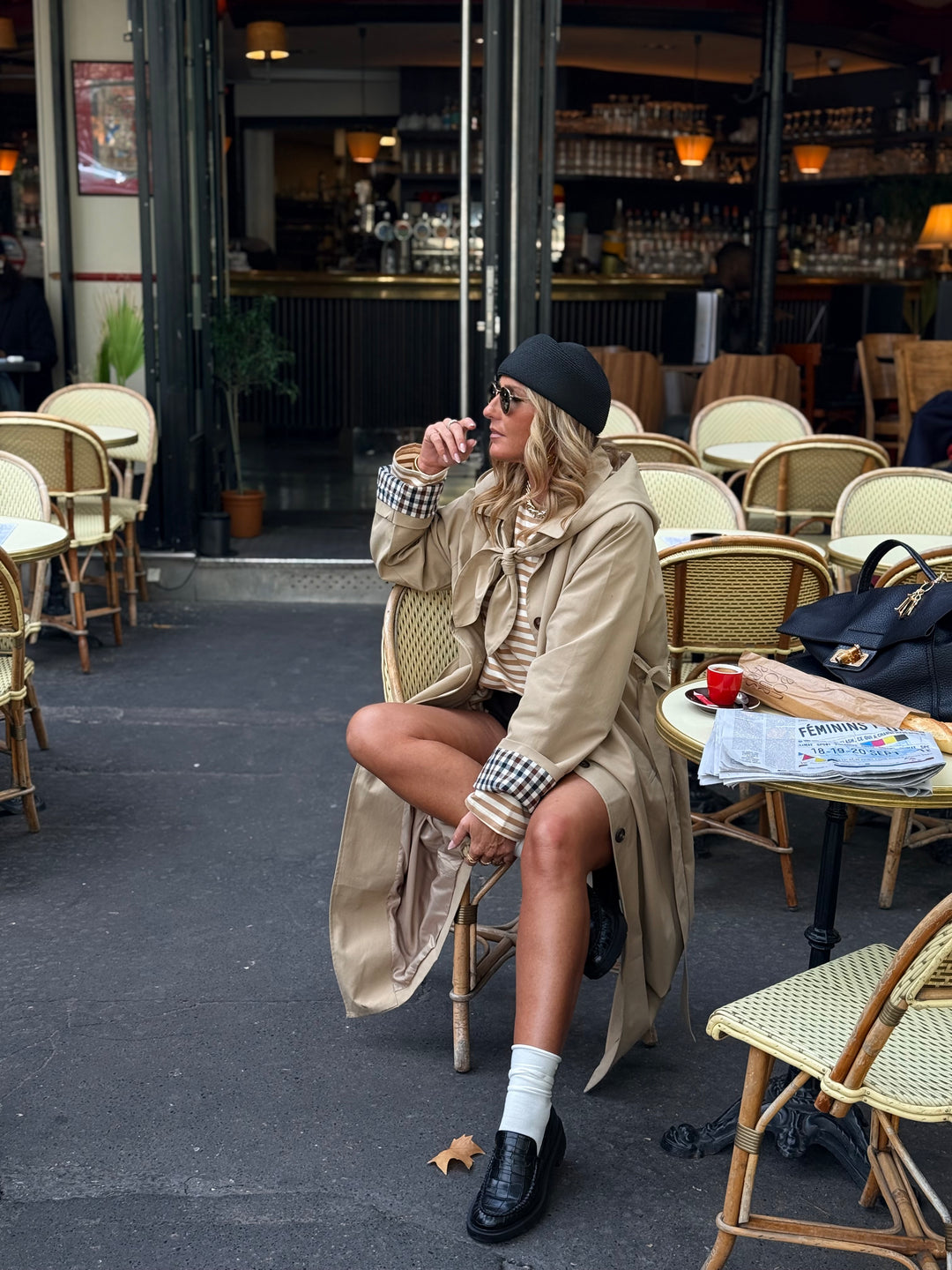 Trench long Beige col attaches  2026