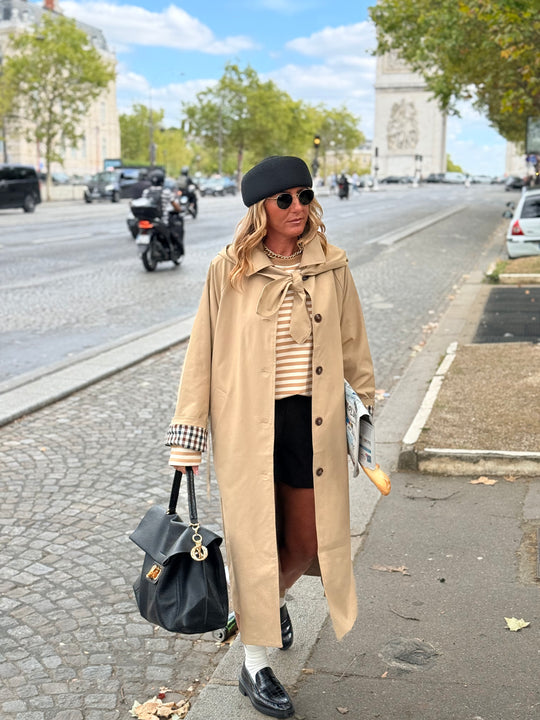 Trench long Beige col attaches  2026