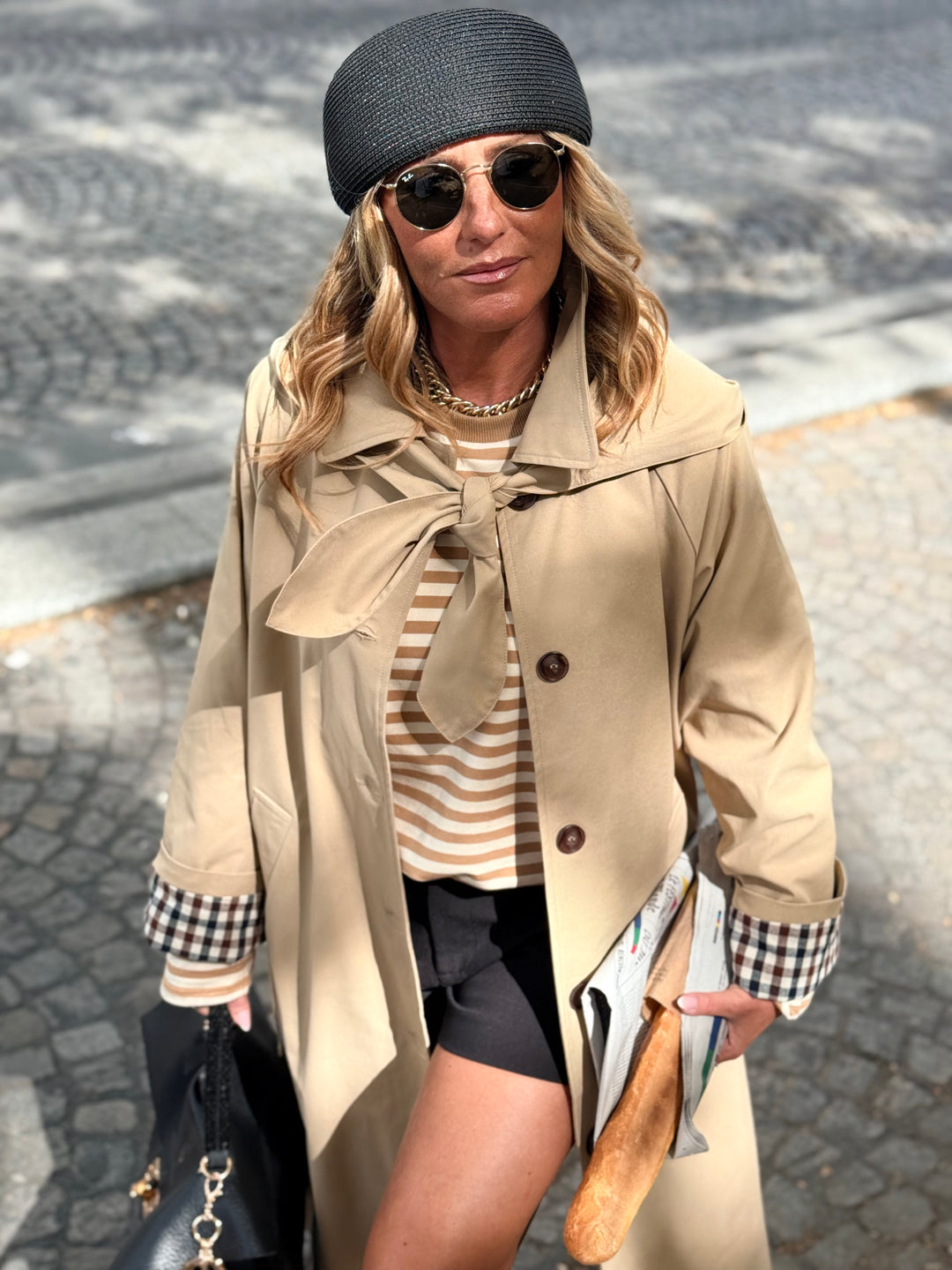 Trench long Beige col attaches  2026