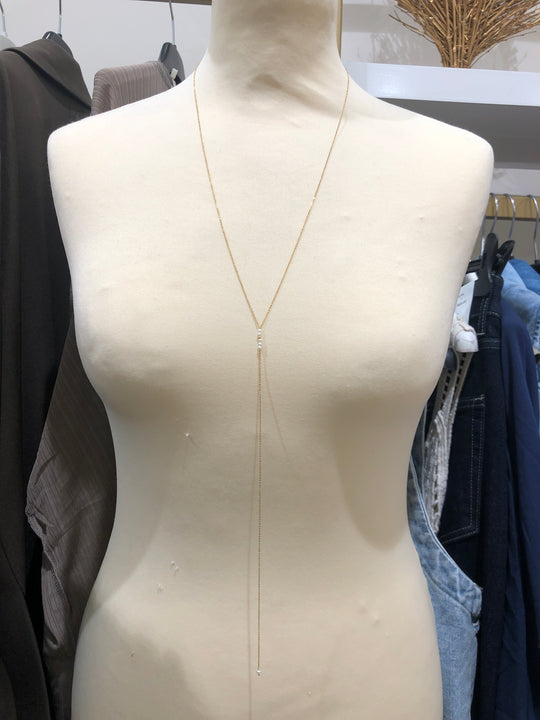 Collier fin petites perles