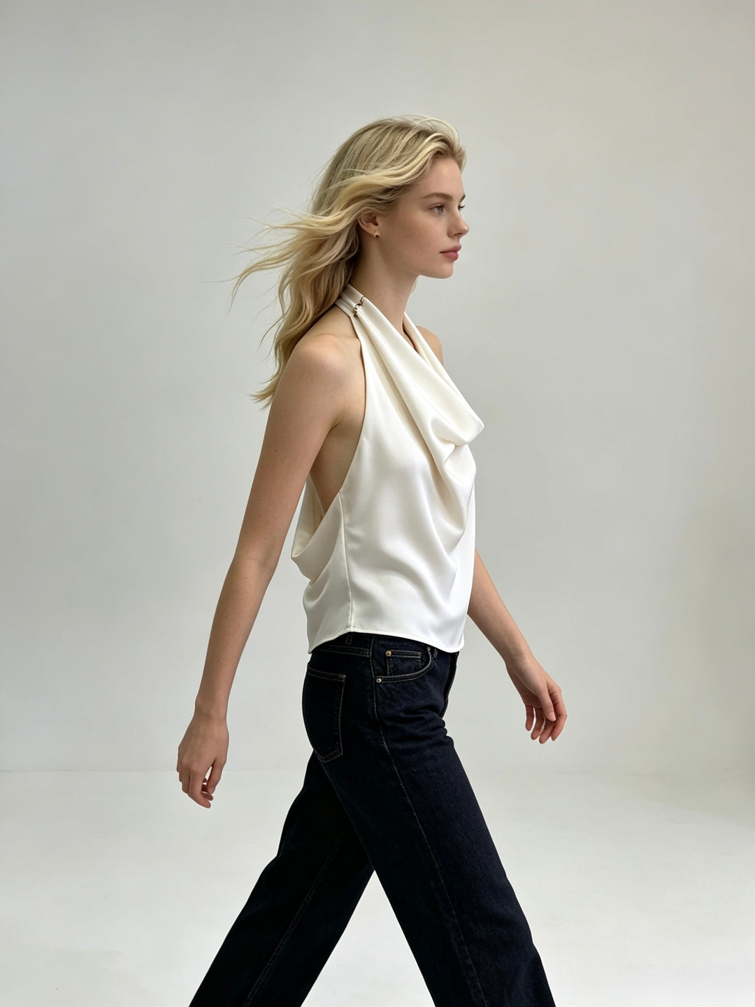 Top satin dos ouverte Ecru L130