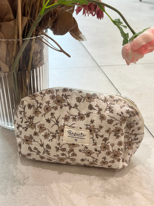 Trousse maquillage parfaite fleur