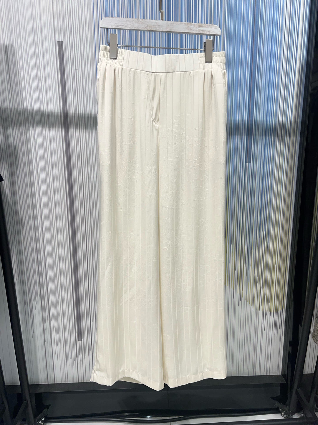 Pantalon fluide écru 022