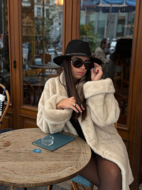 Manteau beige fourrure mi-long F087