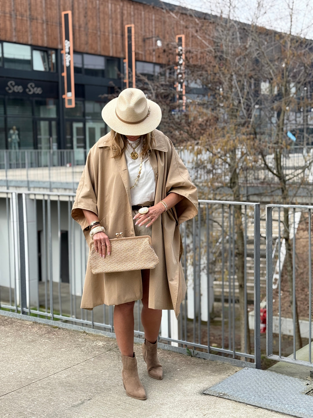 Cape maxi oversize version court 6702