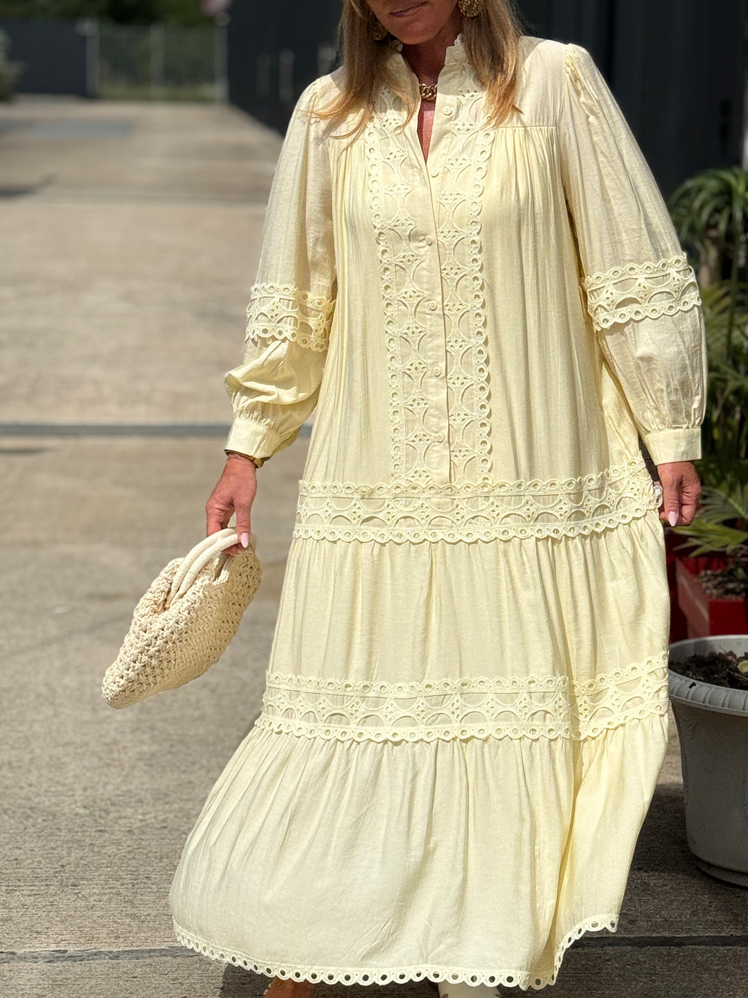 Robe jaune 1588