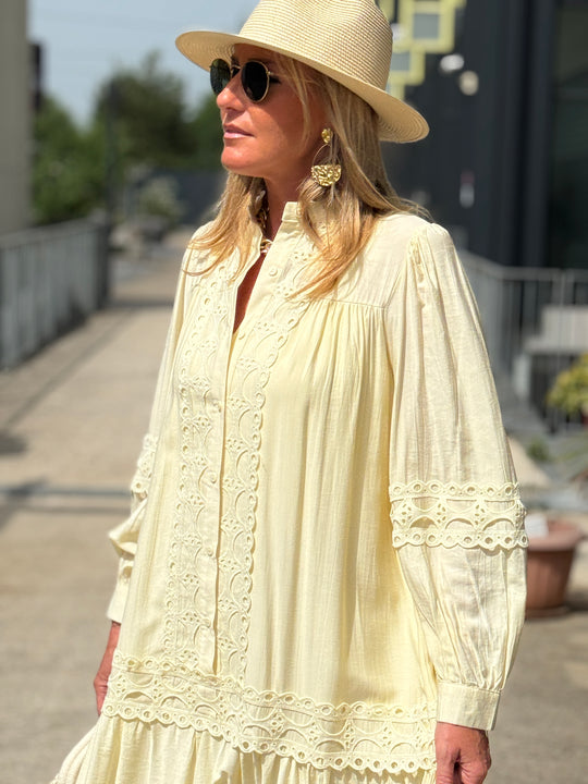 Robe jaune 1588