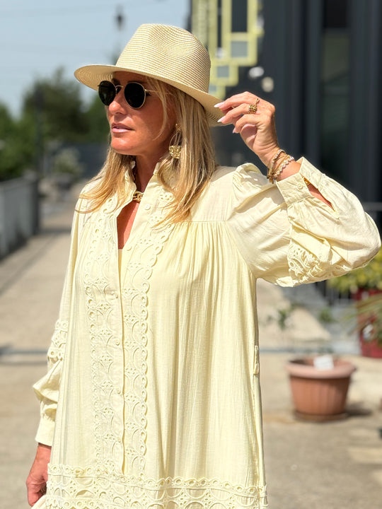 Robe jaune 1588