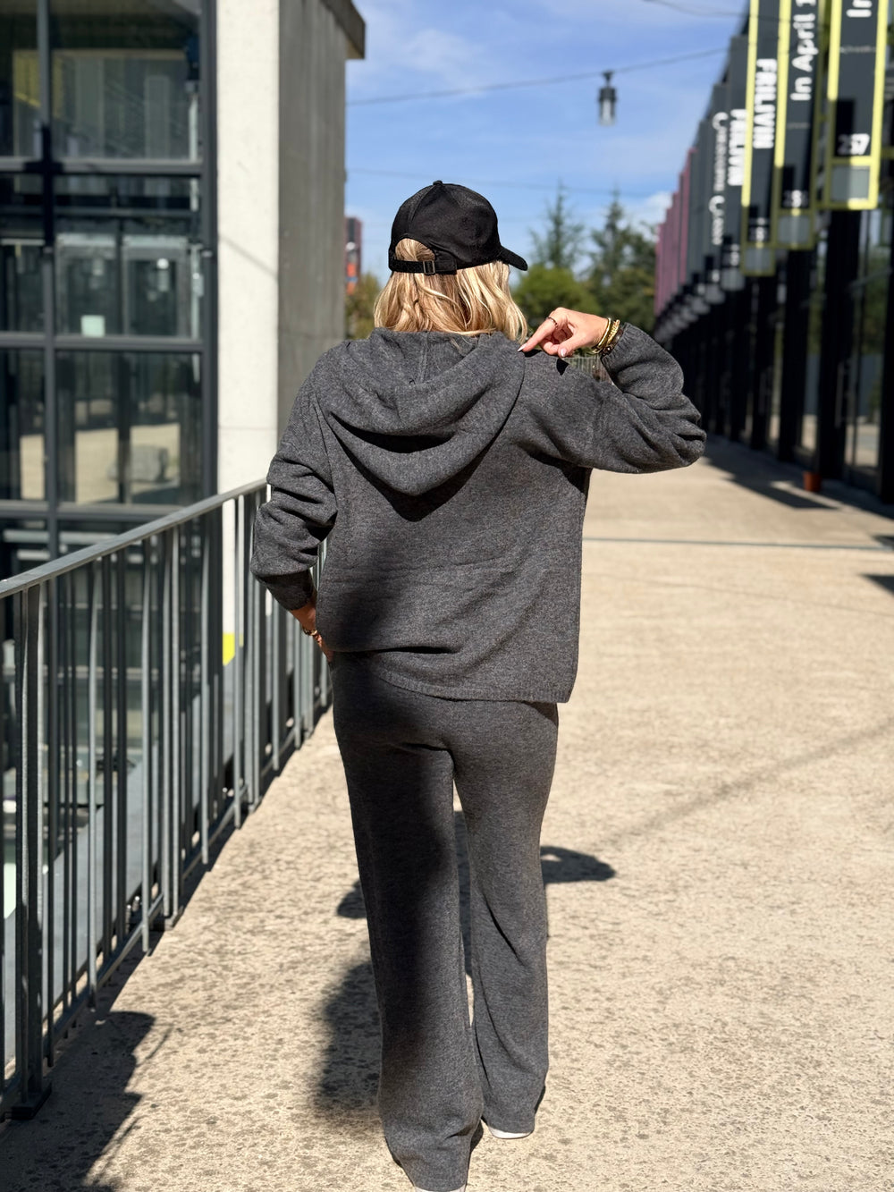 Ensemble pull capuche + pantalon T315