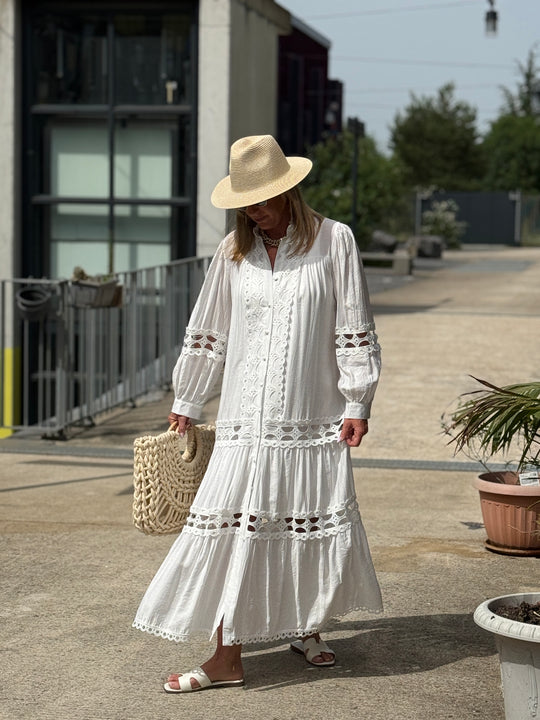 Robe/Gilet brodé boutonné Blanc  1598