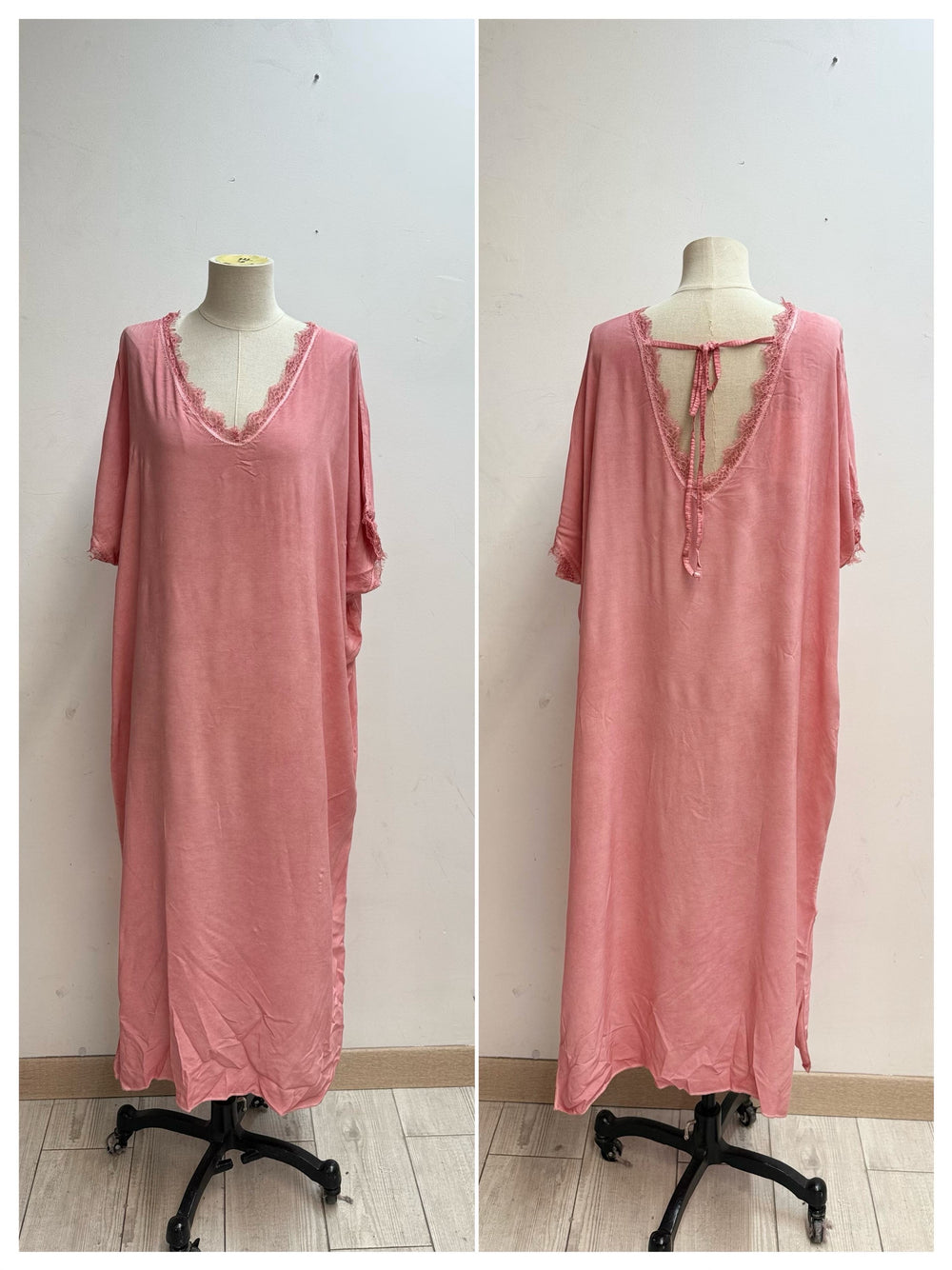 Robe fluide col dentelles 6412