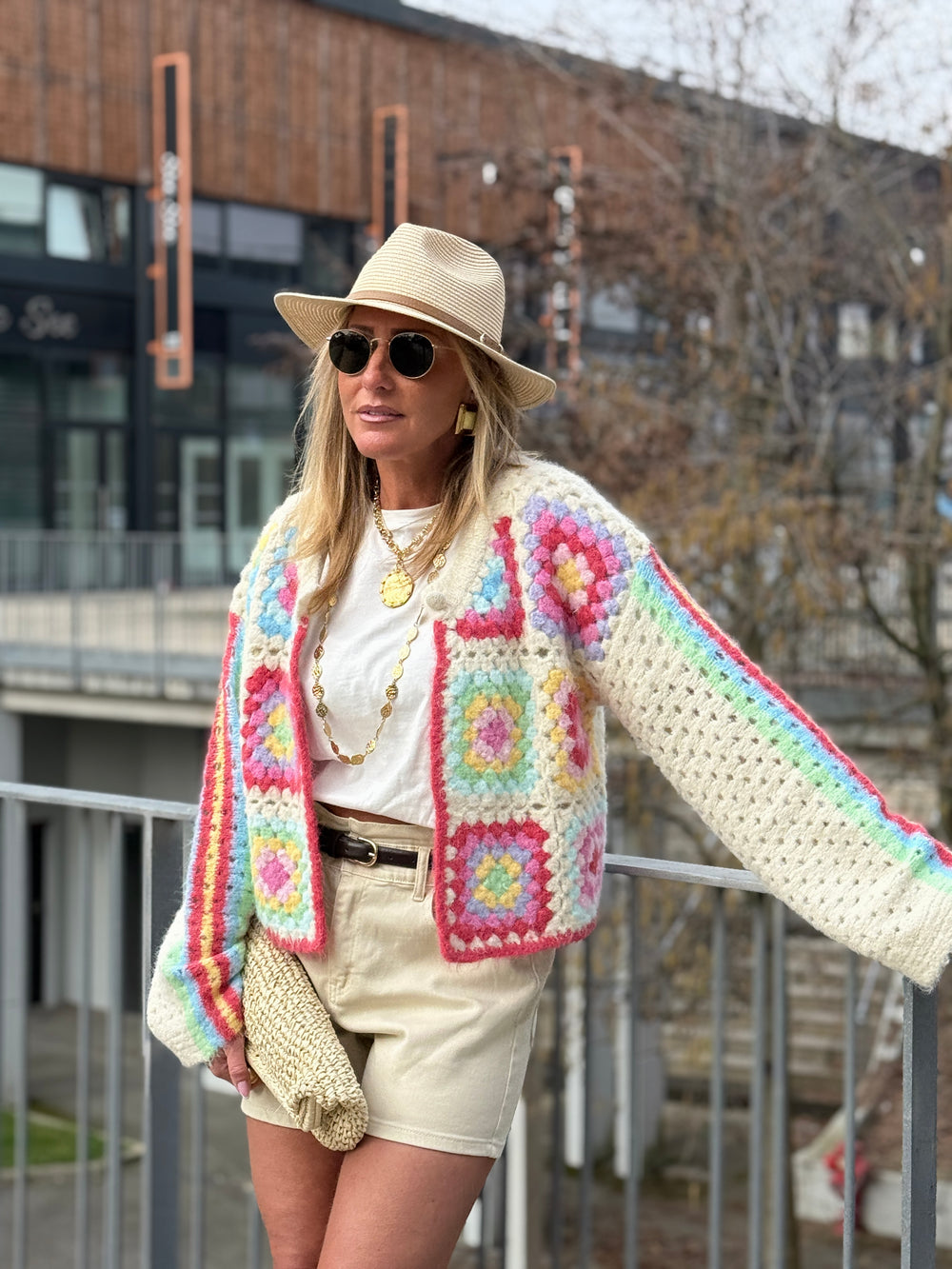 Pull gilet a crochet écru MD0029