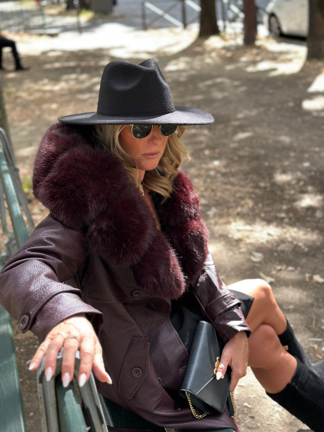 Trench long col fourrure bordeaux 2184
