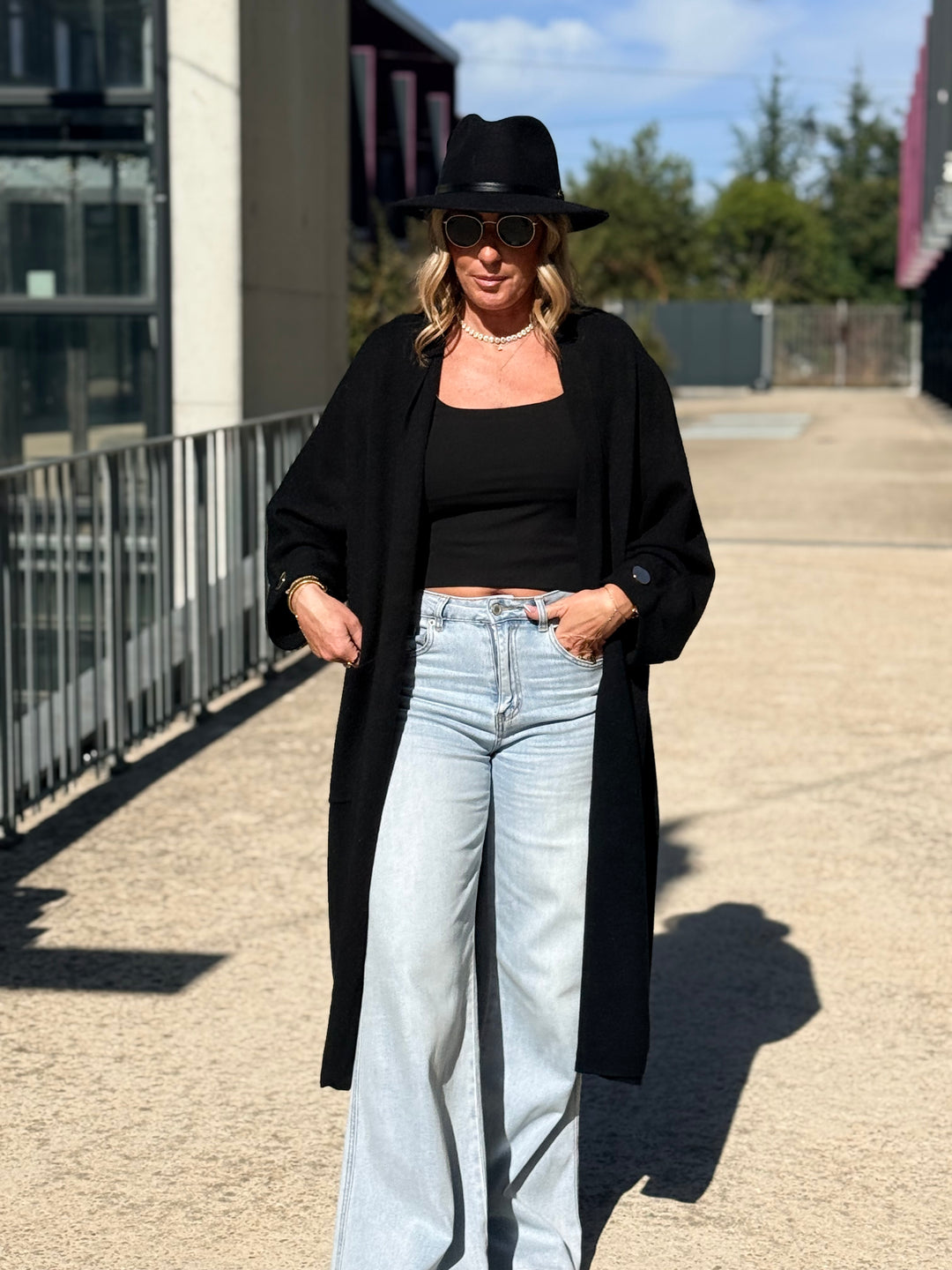 Gilet long bouton or B1713 Noir