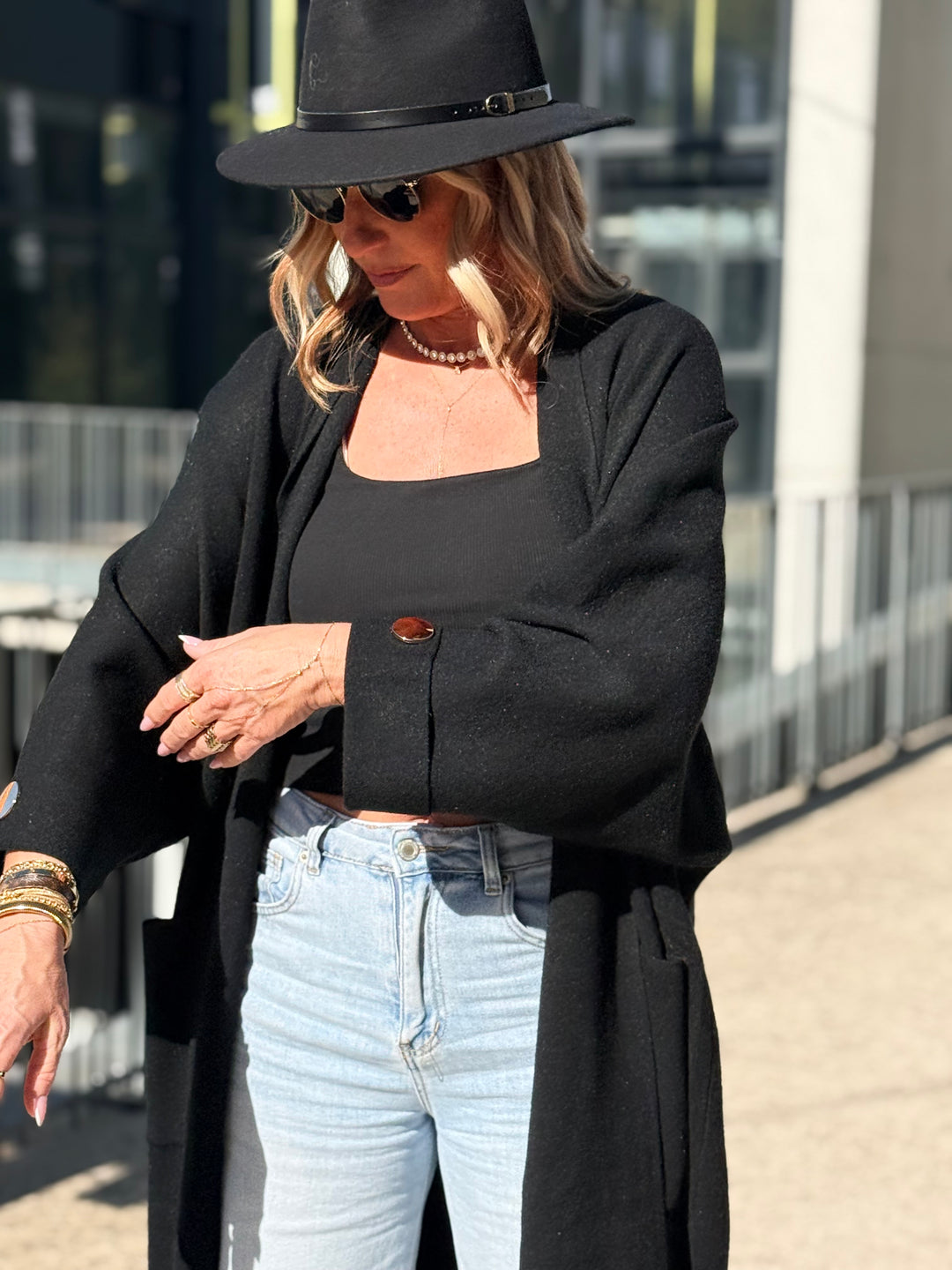 Gilet long bouton or B1713 Noir