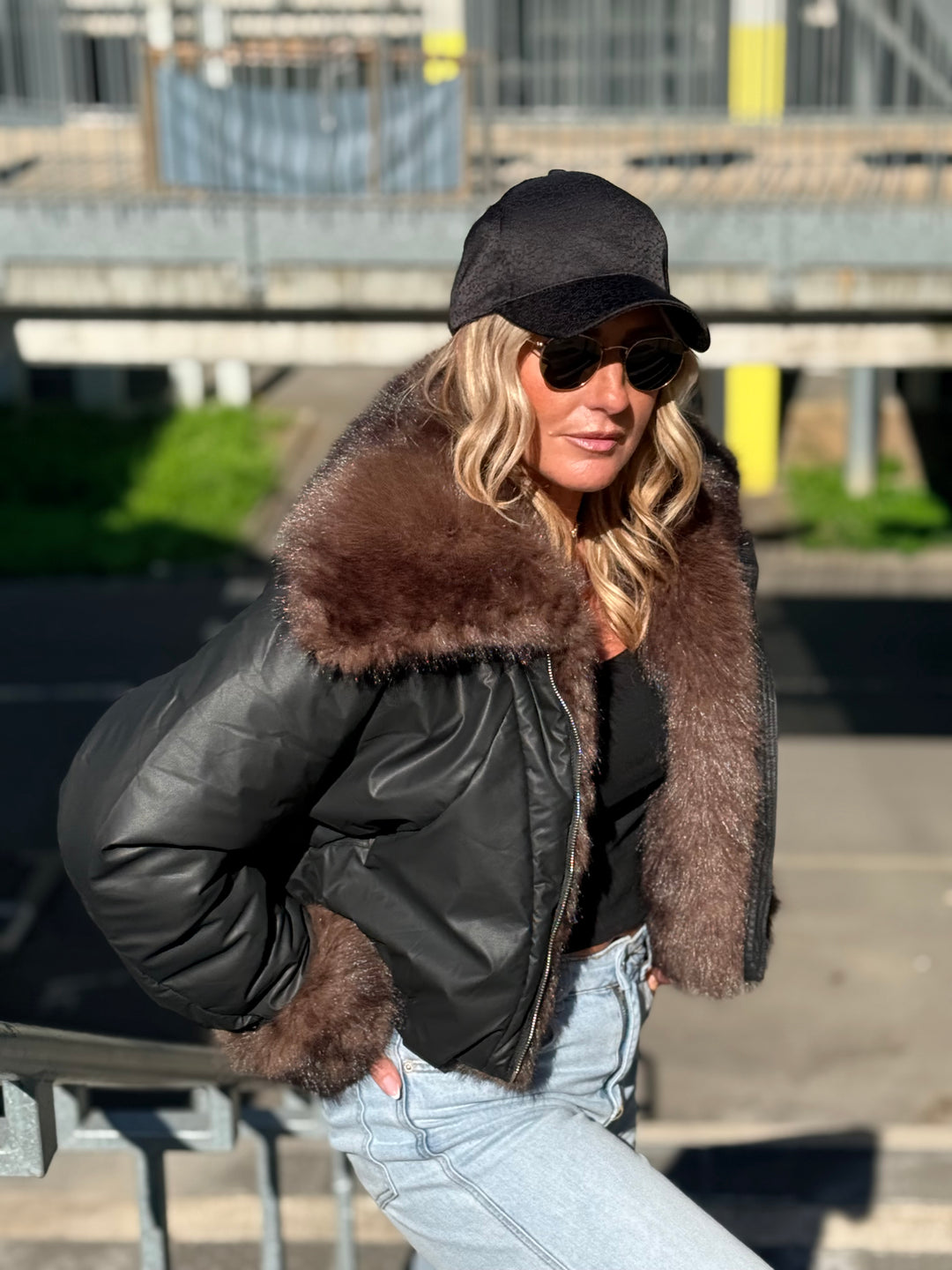 Veste doudoune Noir fourrure choco HA62005