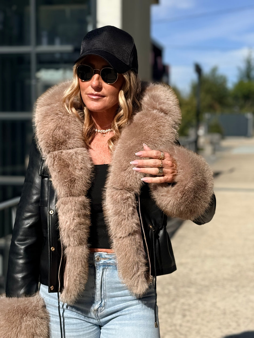 Veste similicuir Noir fourrure beige 202326