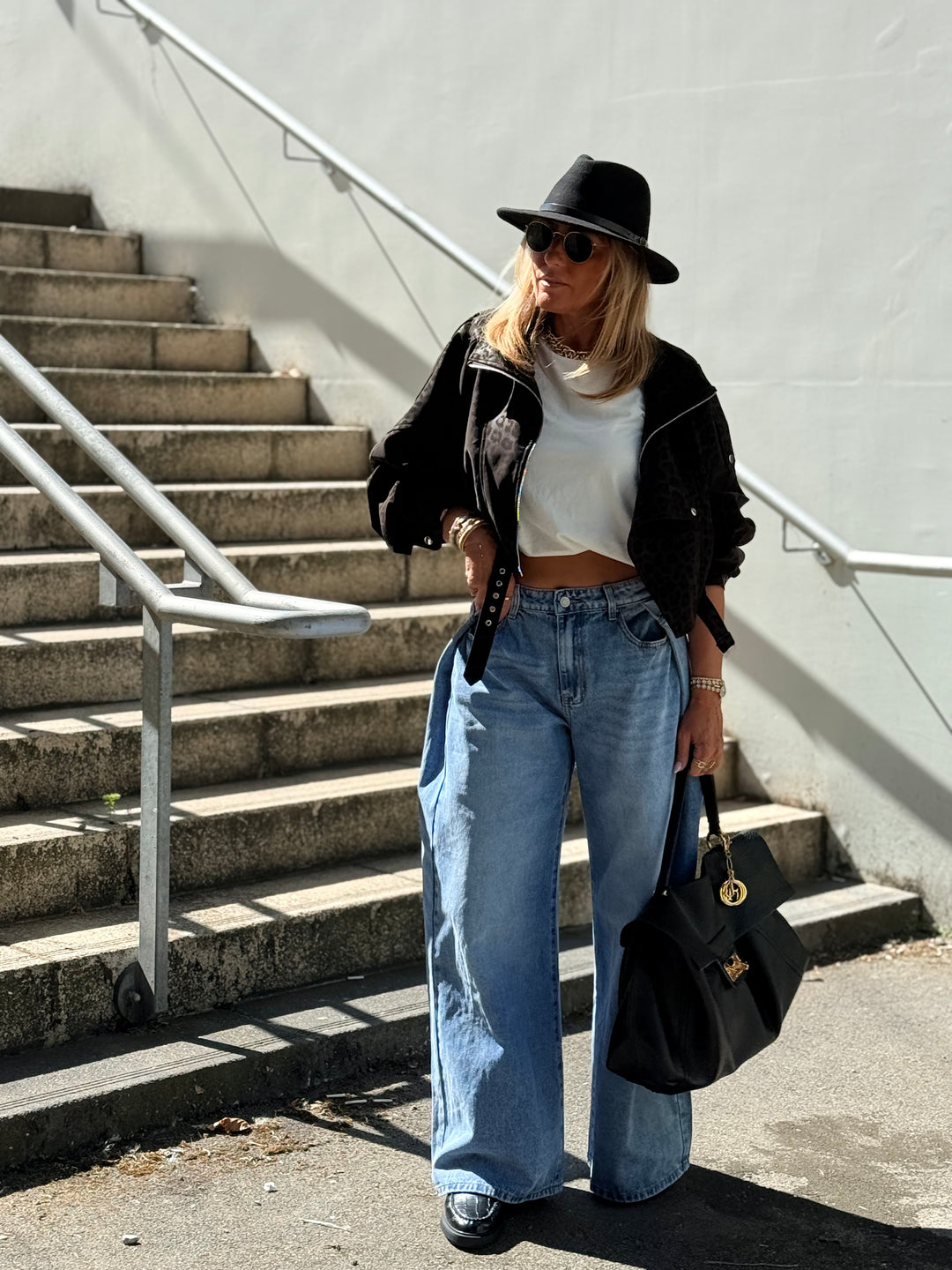 Veste similicuir léopard noir 8549