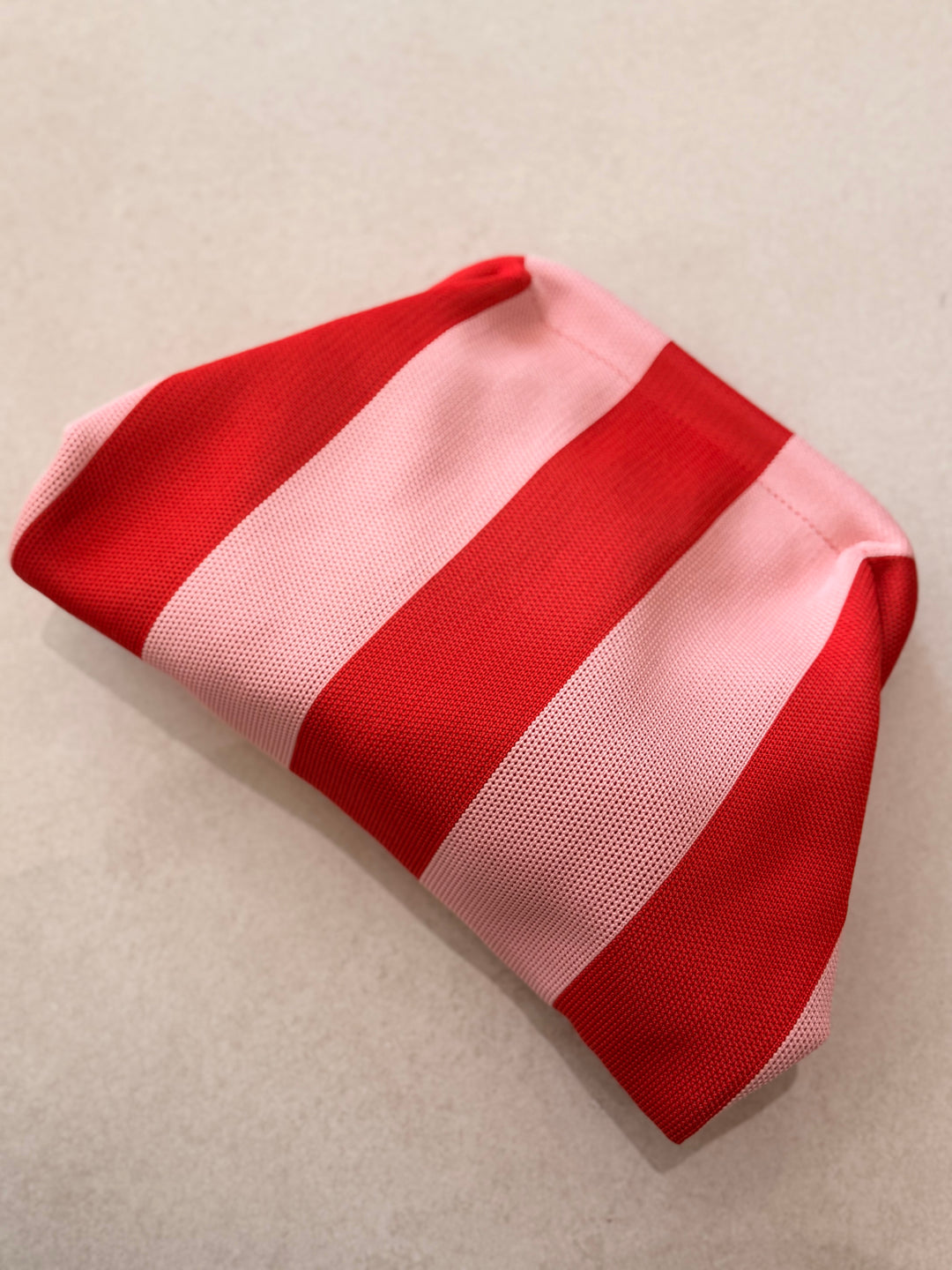 Pochette rayure