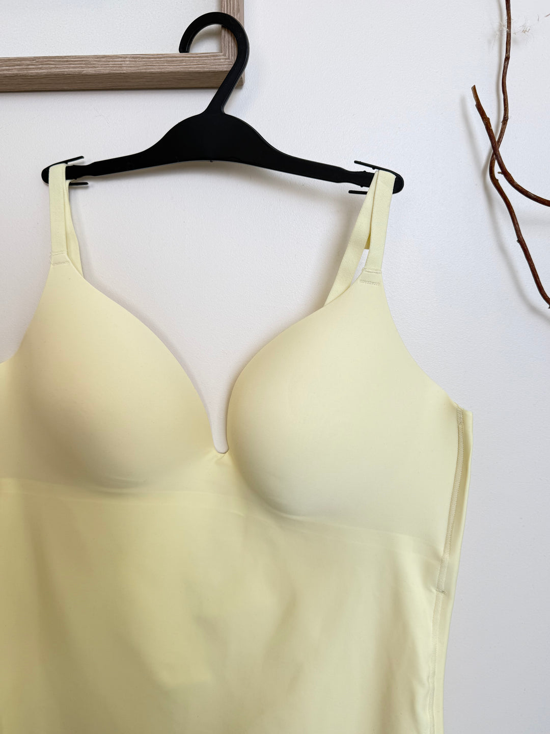 Body coque col jaune