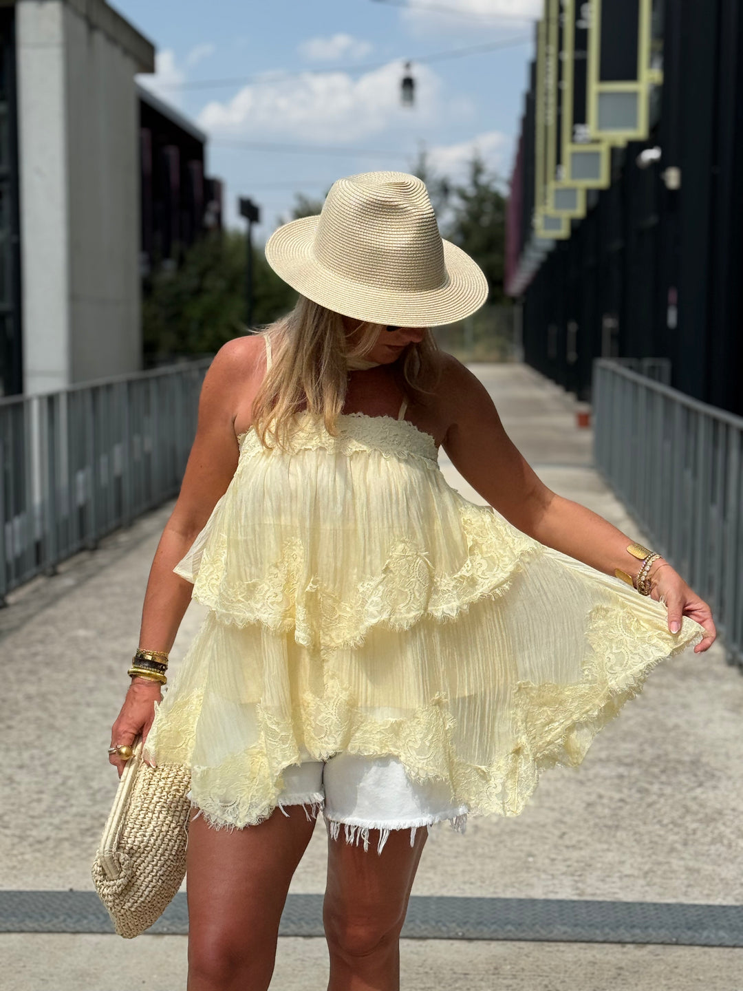 Top volant dentelle Jaune 9705