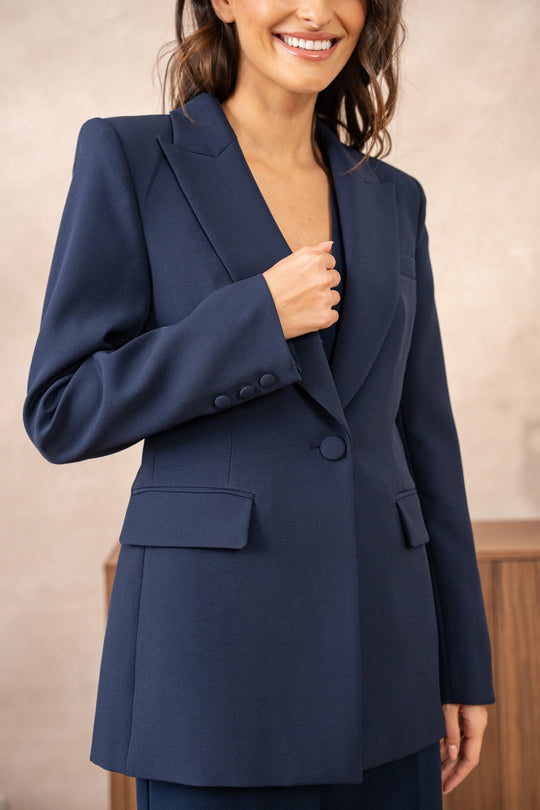 Blazer cintré bleu marine Karine 2208 (entre deux sous tailler)