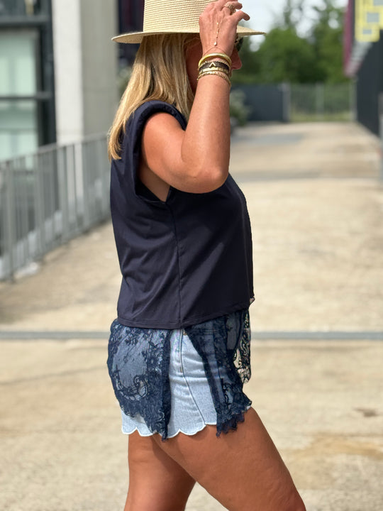Top asymétrique dentelle avec épaulette MARINE