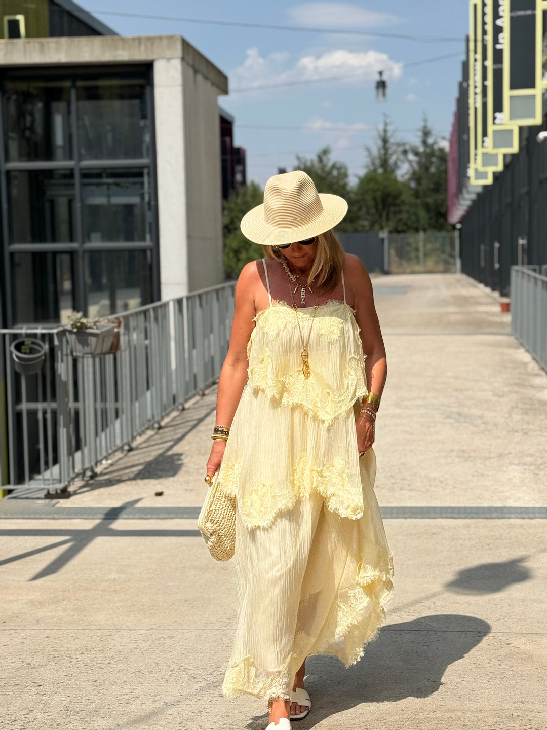 Robe volant dentelle Jaune 9706