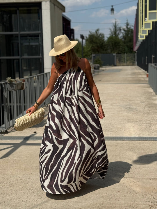Robe zèbre manche d’un côté 9687