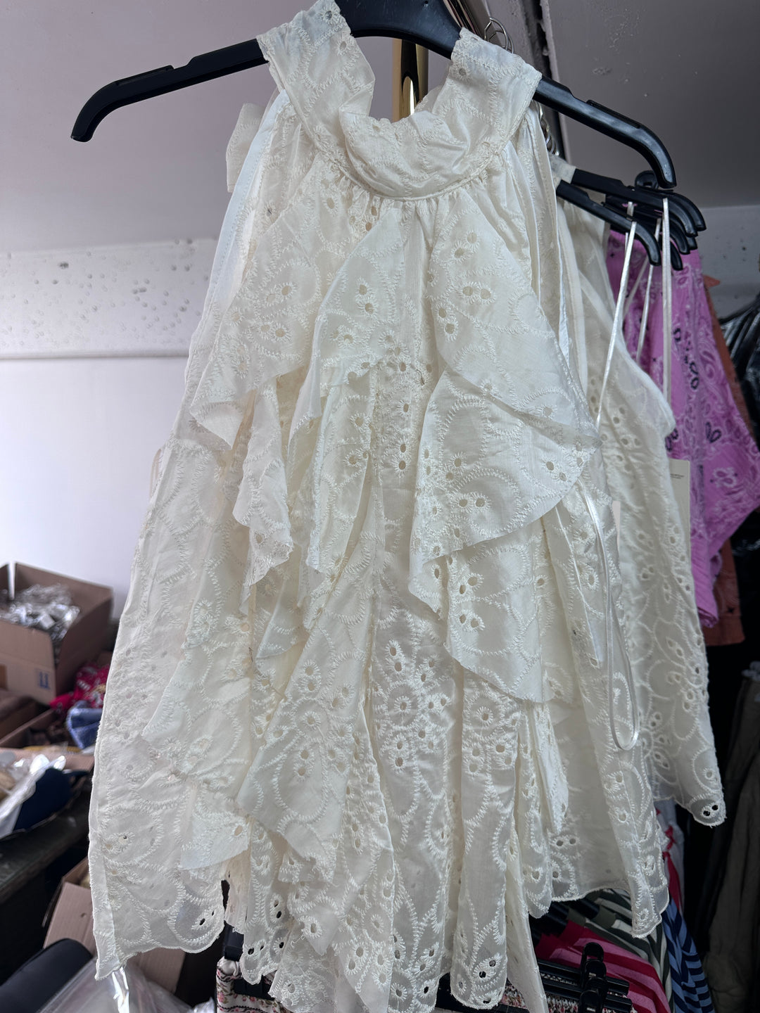 Top volant broderie anglaise blanc 4529
