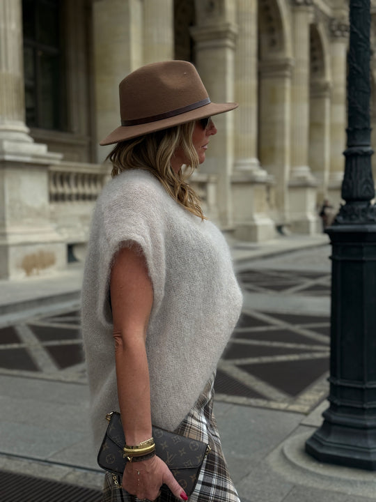 Pull maille beige sans manches 6258