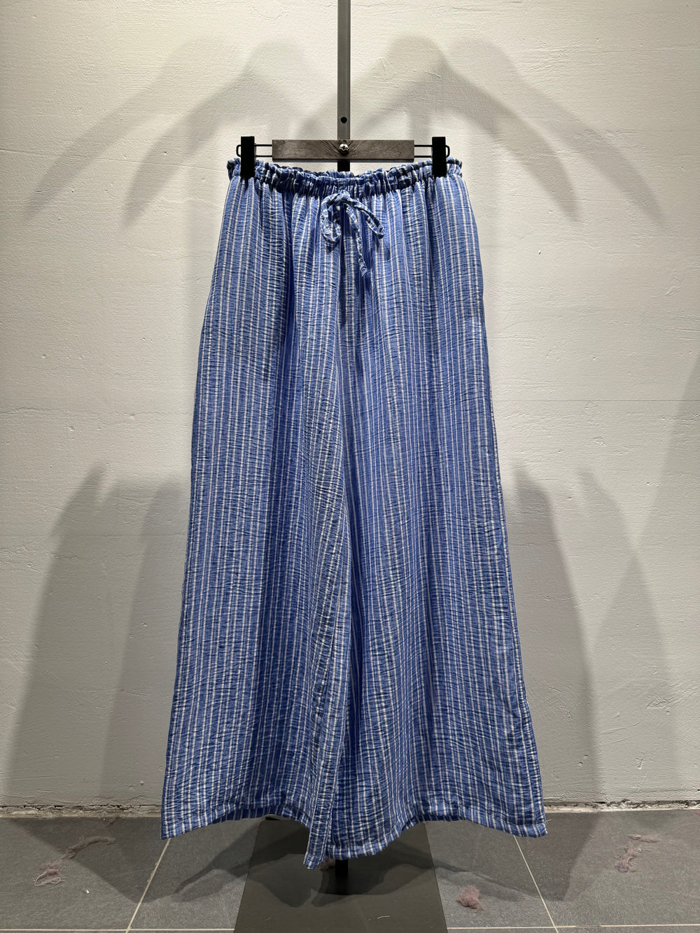 Pantalon rayure bleu 5245
