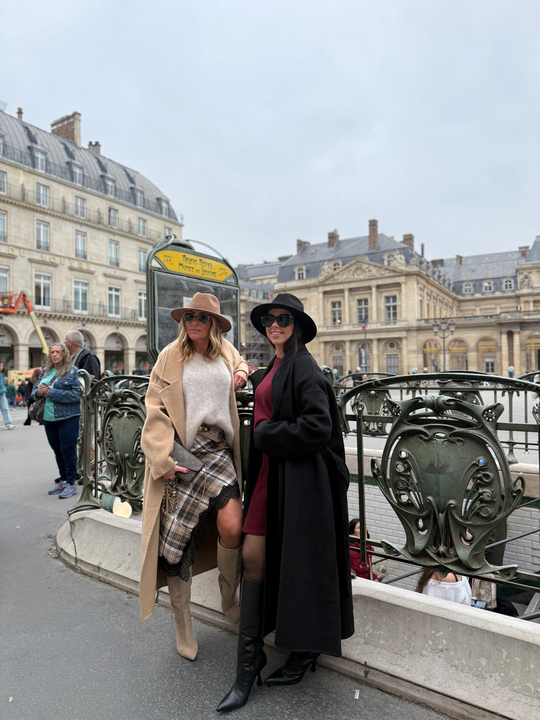 Manteau noir long Laine 009 (120cm)