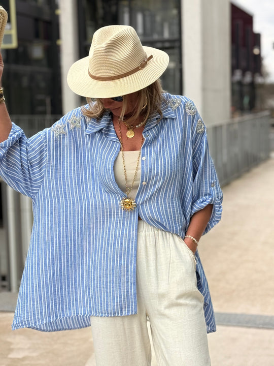Chemise bleu rayure bijoux