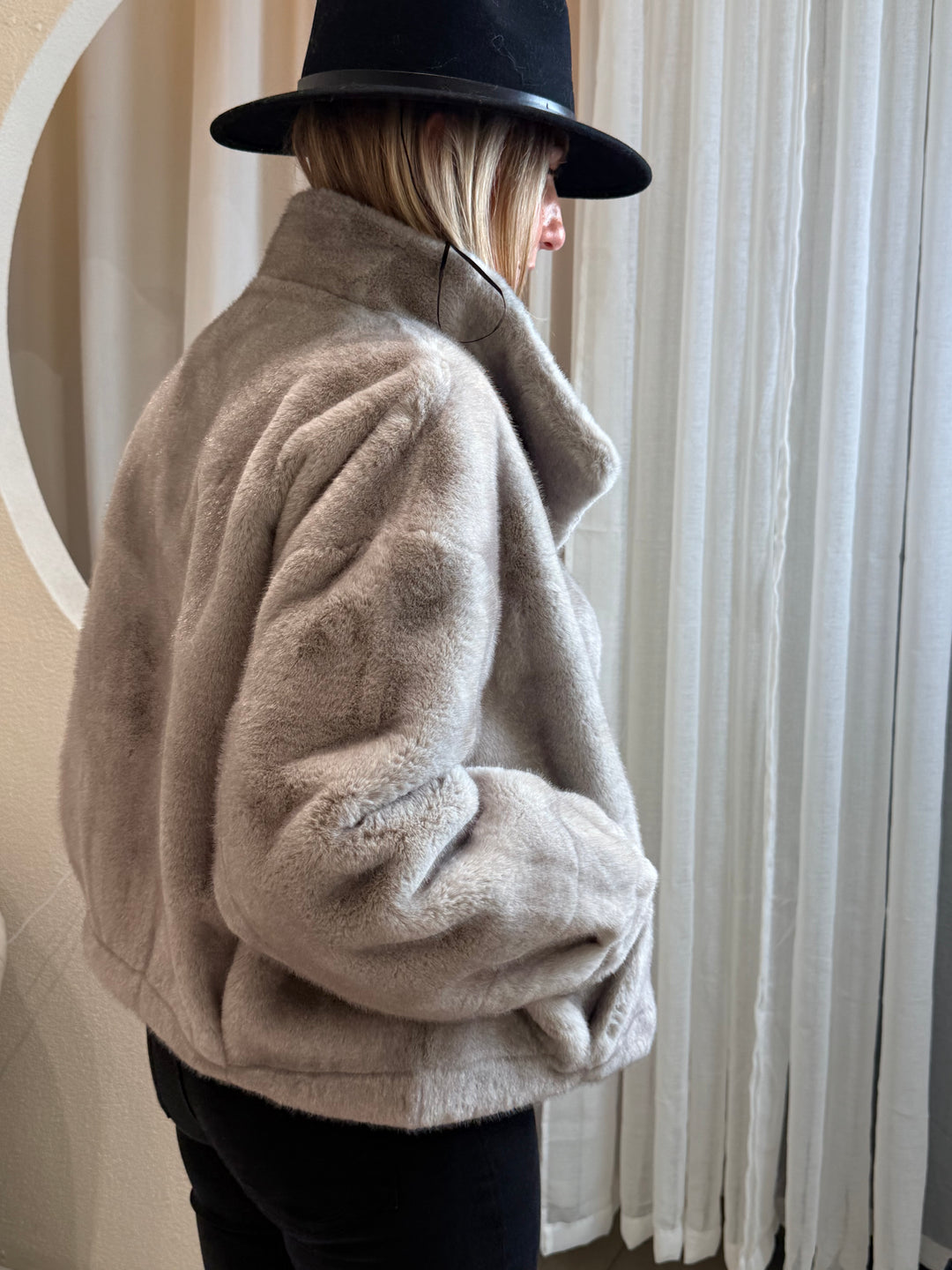 Fourrure simple poches Gris 5506