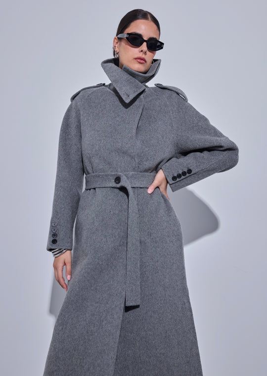 MANTEAU LONG COUSU MAIN gris 2002