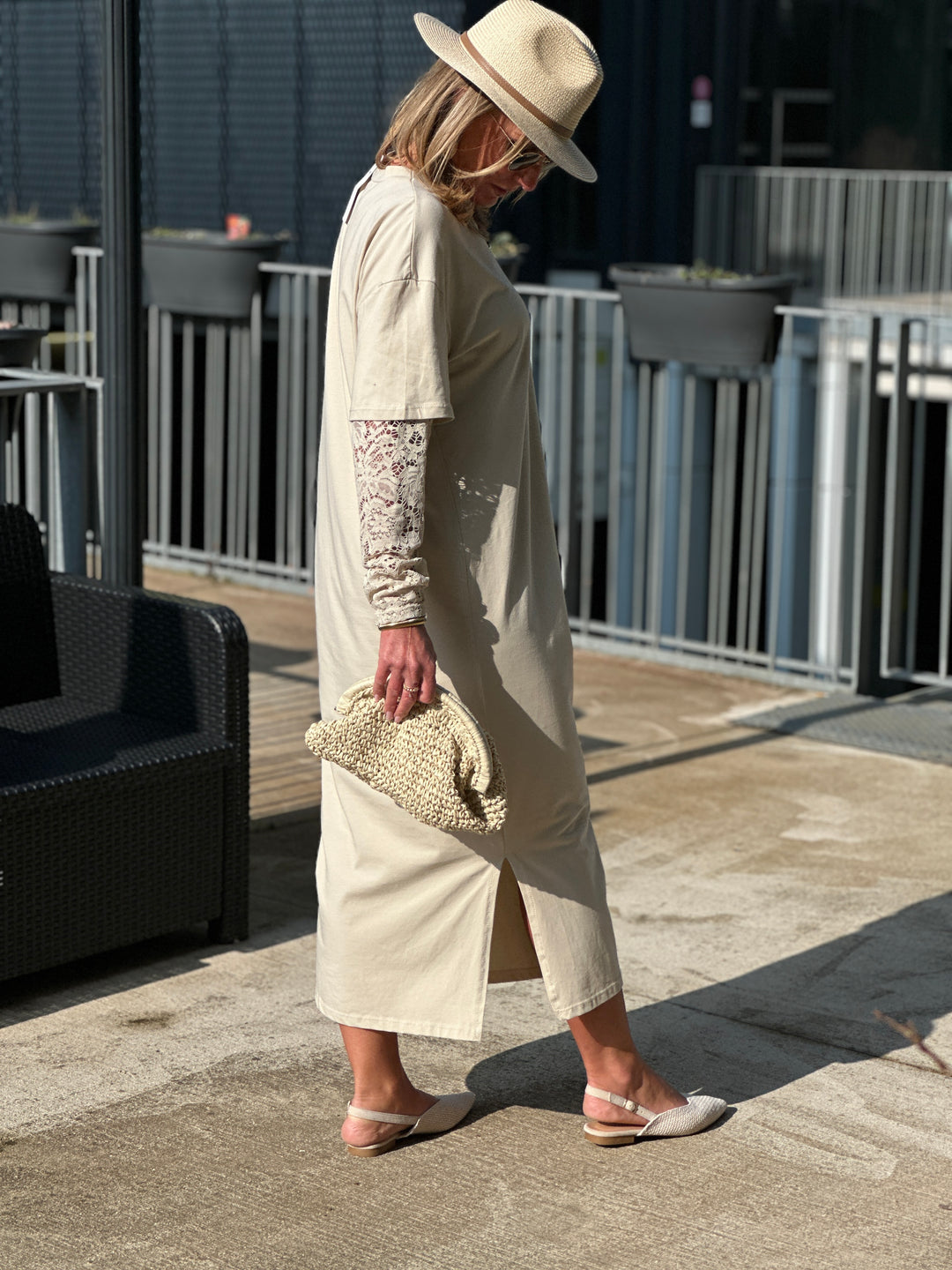 Robe longue manche dentelle